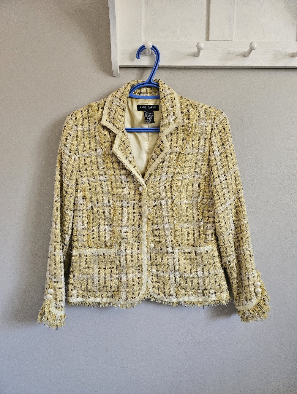 Vintage Silk Blend Tweed Blazer Lady Jacket Size S petite Yellow V-neck Pockets